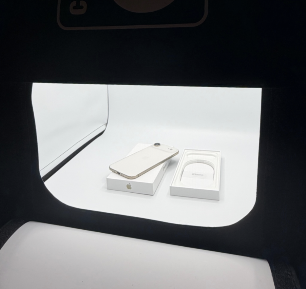 Wat gebeurt er voordat een gebruikte iPhone in onze webshop terechtkomt?
